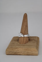 Load image into Gallery viewer, Size 12 Spoon Ring