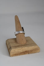 Load image into Gallery viewer, Size 8.5 Spoon Ring