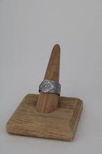 Load image into Gallery viewer, Spoon Ring | Starfall