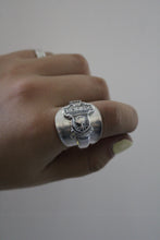 Load image into Gallery viewer, Size 10.5 Spoon Ring