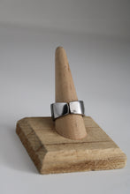 Load image into Gallery viewer, Size 10 Spoon Ring