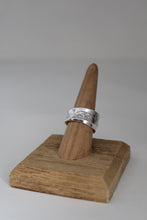 Load image into Gallery viewer, Size 9 Spoon Ring