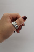 Load image into Gallery viewer, Size 9.5 Spoon Ring