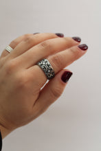 Load image into Gallery viewer, Size 7 Spoon Ring