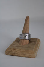 Load image into Gallery viewer, Size 12.5 Spoon Ring
