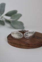 Load image into Gallery viewer, Spoon Bracelet