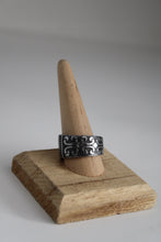 Load image into Gallery viewer, Size 12.5 Spoon Ring