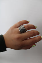 Load image into Gallery viewer, Size 7/7.5 Spoon Ring