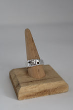 Load image into Gallery viewer, Size 10.5 Spoon Ring