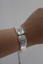 Load image into Gallery viewer, Spoon Bracelet