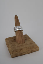 Load image into Gallery viewer, Size 7 Spoon Ring