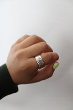 Load image into Gallery viewer, Size 8.5 Spoon Ring
