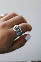 Load image into Gallery viewer, Spoon Ring | Bloom