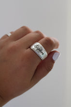 Load image into Gallery viewer, Size 10 Spoon Ring