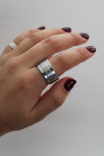 Load image into Gallery viewer, Size 9.5 Spoon Ring