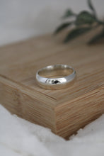 Load image into Gallery viewer, Sterling Silver Bubble Band