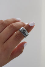 Load image into Gallery viewer, Size 6 Spoon Ring