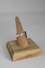 Load image into Gallery viewer, Size 8.5 Spoon Ring