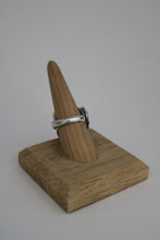 Load image into Gallery viewer, Size 9 Spoon Ring