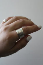 Load image into Gallery viewer, Size 7 Spoon Ring