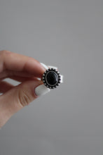 Load image into Gallery viewer, Size 8.5 Onyx Ring