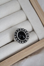 Load image into Gallery viewer, Size 9 Onyx Ring