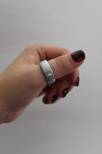 Load image into Gallery viewer, Size 8 Spoon Ring