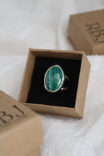 Load image into Gallery viewer, Size 6.5 Malachite Ring