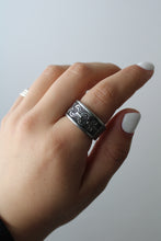 Load image into Gallery viewer, Size 8.5 Spoon Ring