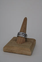 Load image into Gallery viewer, Size 10.5/11 Spoon Ring