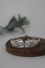Load image into Gallery viewer, Spoon Bracelet