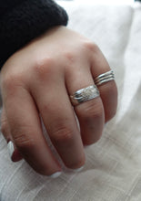 Load image into Gallery viewer, Sterling Silver Blossom Ring Band