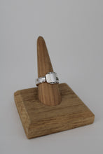 Load image into Gallery viewer, Size 9 Spoon Ring