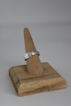 Load image into Gallery viewer, Size 8 Spoon Ring