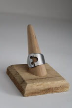 Load image into Gallery viewer, Size 10 Spoon Ring