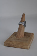 Load image into Gallery viewer, Size 5.5 Spoon Ring