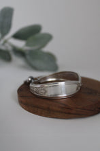 Load image into Gallery viewer, Spoon Bracelet
