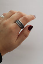 Load image into Gallery viewer, Size 9 Spoon Ring