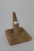 Load image into Gallery viewer, Size 6.5 Spoon Ring