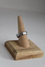 Load image into Gallery viewer, Size 8 Spoon Ring