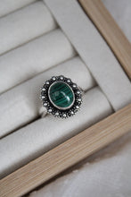 Load image into Gallery viewer, Size 7.25 Malachite Ring