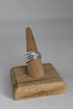 Load image into Gallery viewer, Size 8.5 Spoon Ring