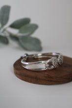 Load image into Gallery viewer, Spoon Bracelet