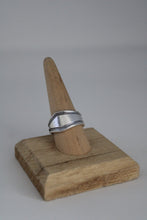 Load image into Gallery viewer, Size 9.5 Spoon Ring