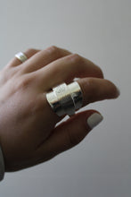 Load image into Gallery viewer, Size 9.5 Spoon Ring