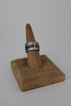 Load image into Gallery viewer, Size 7.5/8 Spoon Ring