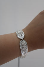 Load image into Gallery viewer, Spoon Bracelet