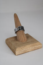 Load image into Gallery viewer, Size 8.5 Spoon Ring