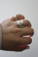 Load image into Gallery viewer, Size 6.5 Spoon Ring