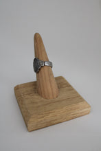 Load image into Gallery viewer, Size 6.5 Spoon Ring